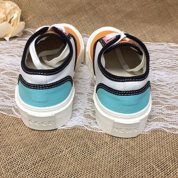 Good News Tri Color Babe 2 Sneakers - Picture 4 of 8
